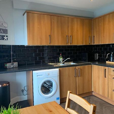 Fantastic Large 2 X Bedroom Flat, Free Parking Sale Εξωτερικό φωτογραφία
