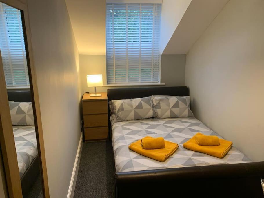 Fantastic Large 2 X Bedroom Flat, Free Parking Sale Εξωτερικό φωτογραφία