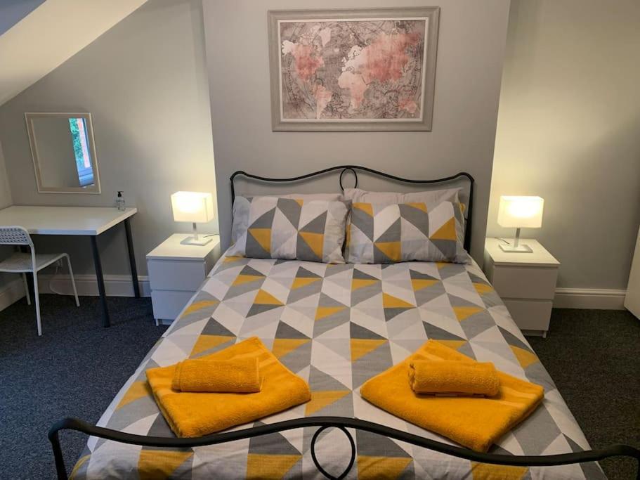 Fantastic Large 2 X Bedroom Flat, Free Parking Sale Εξωτερικό φωτογραφία